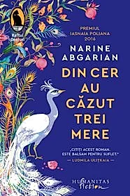 Din cer au cazut trei mere