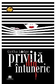 Privita din intuneric