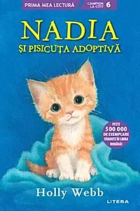Nadia și pisicuța adoptivă