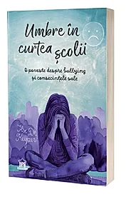 Umbre in curtea scolii