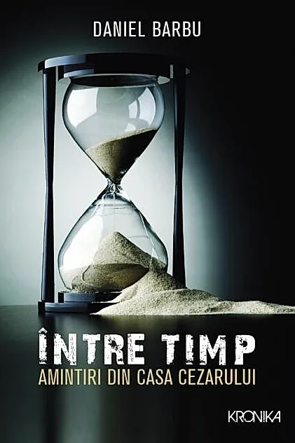 Între timp
