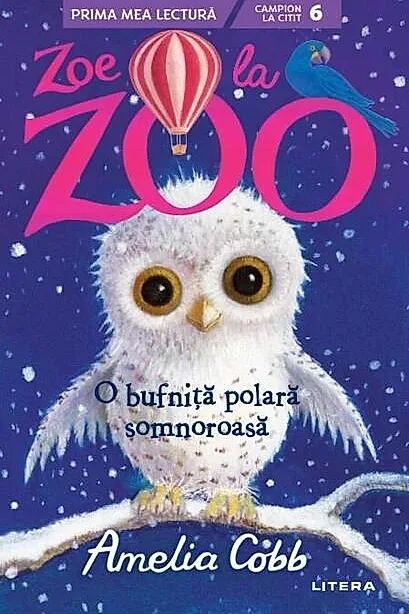 O bufniță polară somnoroasă